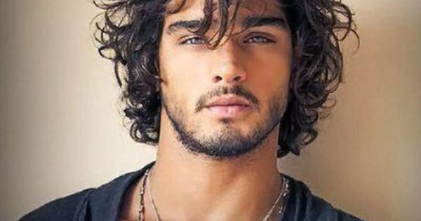 b813a40894d201618bca45b61b618de8